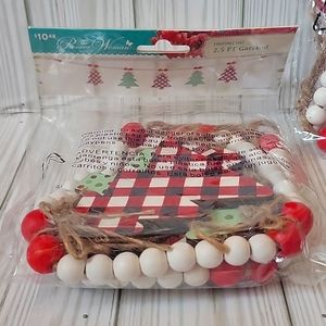 Pioneer woman wooden garland